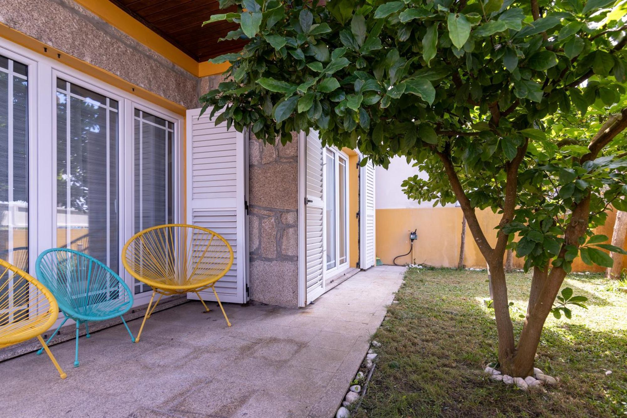 Perafita Yellow House - Ecohost Exterior photo